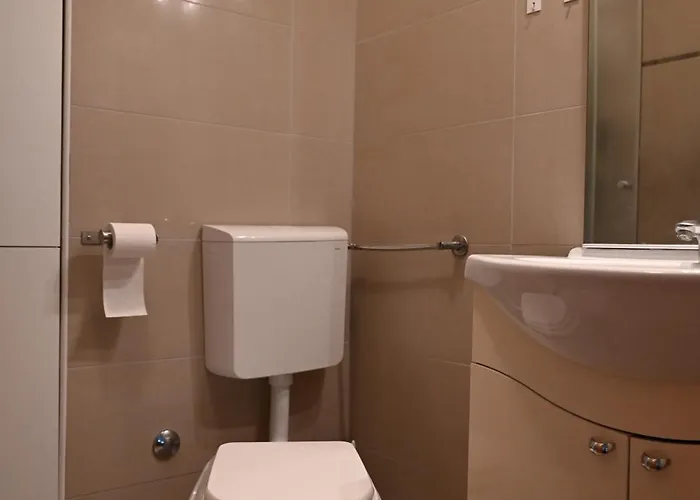 In The Free Parking *