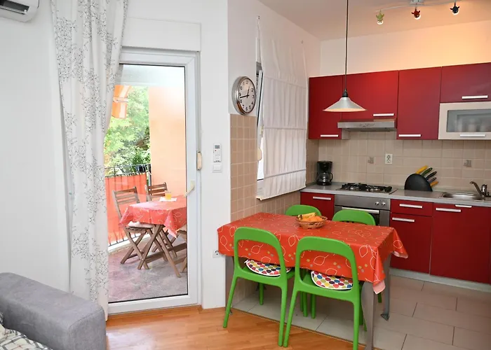 In The Free Parking * Póla